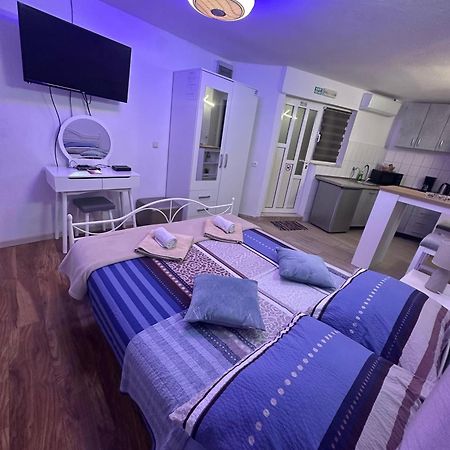 Studio Apartman M&M Split Exterior photo