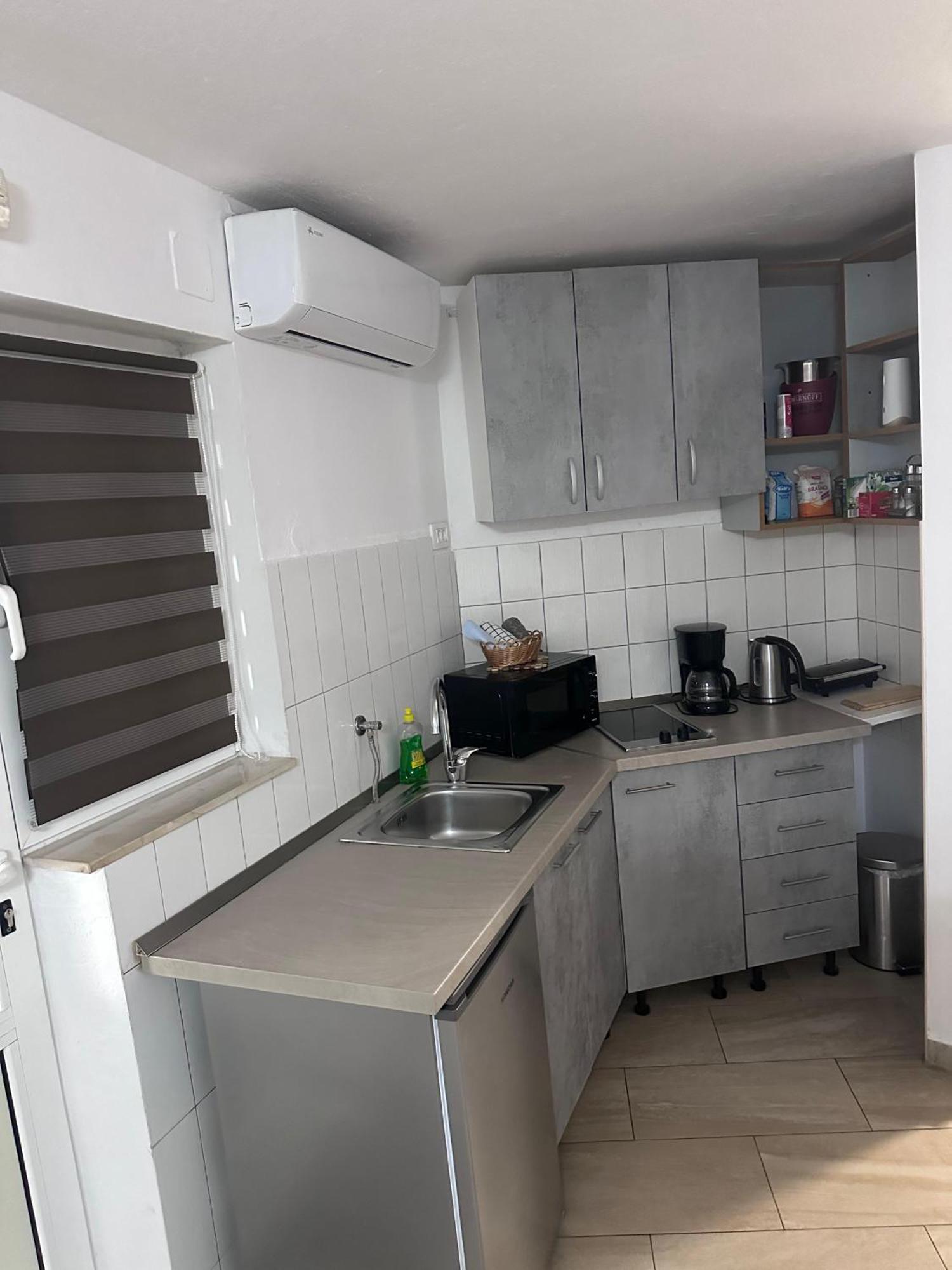 Studio Apartman M&M Split Exterior photo